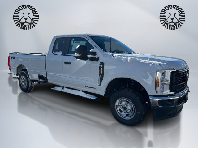 New 2026 Ford F250 XL w/ XL Driver Assist Package AWD/4WD image 3