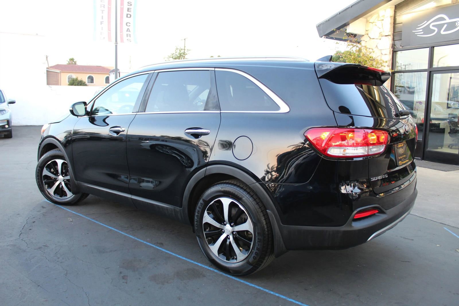 Used 2016 Kia Sorento EX FWD image 3