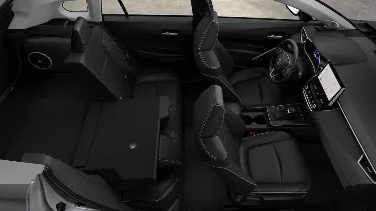 New 2026 Toyota Corolla Cross XLE AWD/4WD image 4