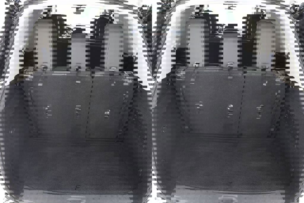 Used 2024 Nissan Pathfinder SL AWD/4WD image 27