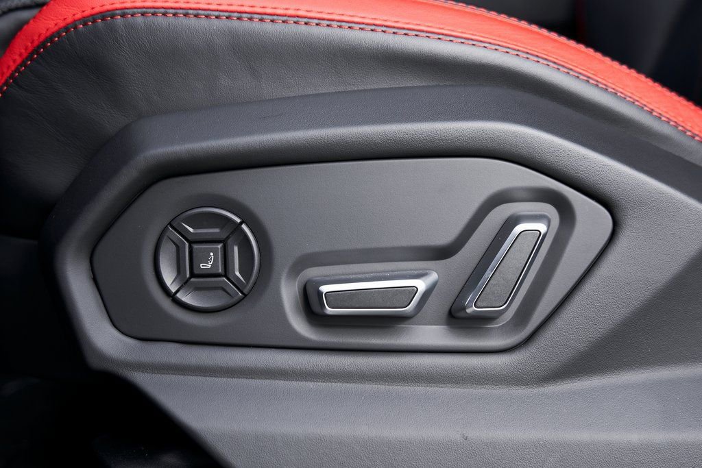 Used 2024 Lamborghini Urus Performante image 47