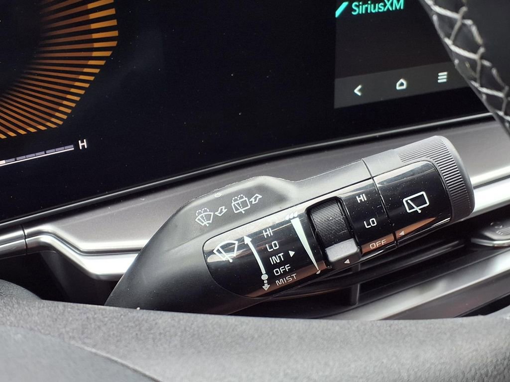 Used 2026 Kia Sorento LX FWD image 23