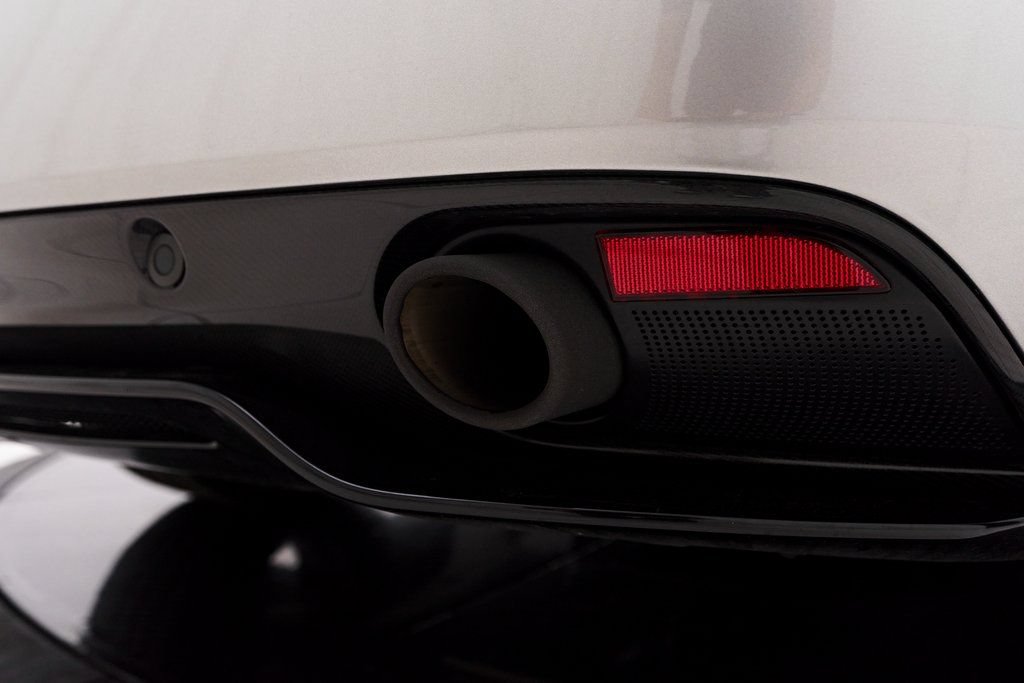 Used 2016 Aston Martin DB9 GT RWD image 41