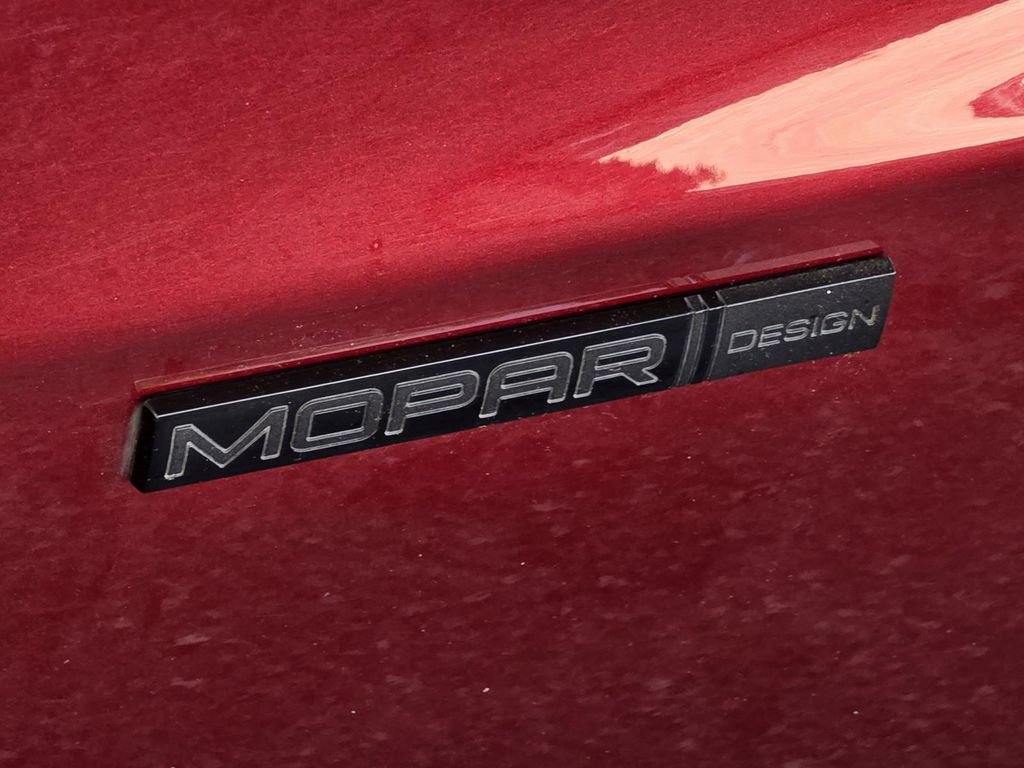 Used 2018 Dodge Durango SRT w/ SRT Interior Appearance Group AWD/4WD image 44