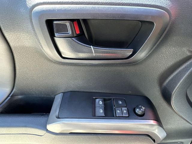 Used 2021 Toyota Tacoma SR5 image 21