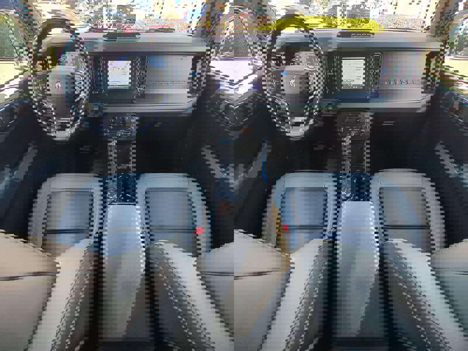 Used 2023 Ford Bronco Black Diamond image 15