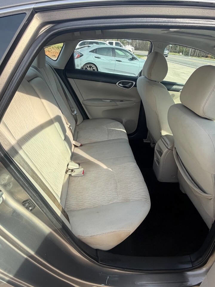 Used 2015 Nissan Sentra SV w/ Style Package image 13