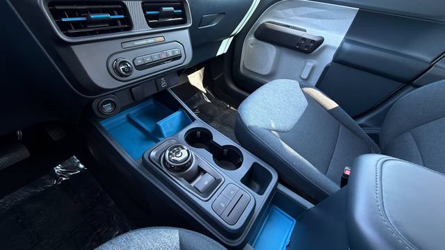 Used 2025 Ford Maverick XLT w/ XLT Luxury Package AWD/4WD image 15