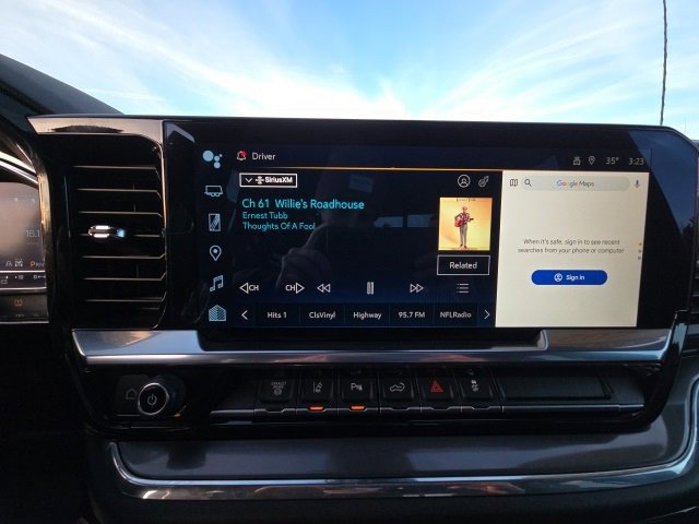 Used 2024 Chevrolet Silverado 3500 High Country image 11