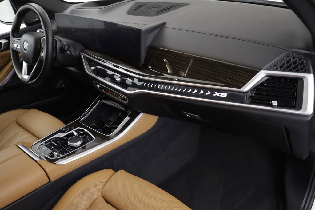 Certified 2024 BMW X5 xDrive50e w/ Premium Package image 21