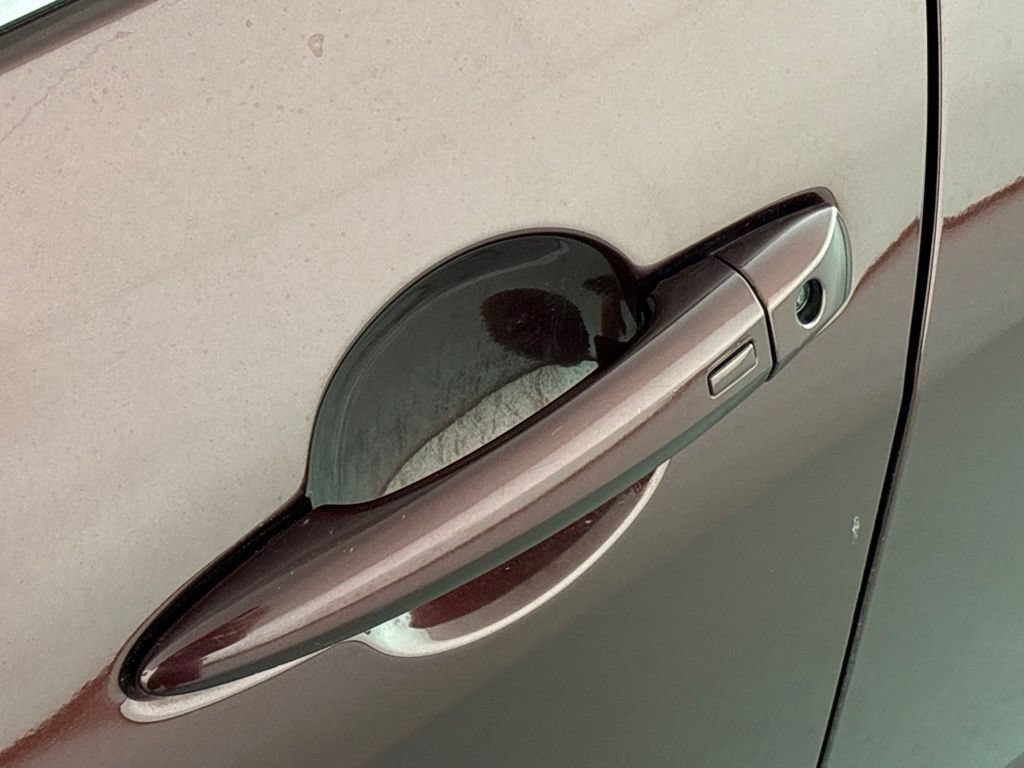 Used 2024 Nissan Sentra SV FWD image 12