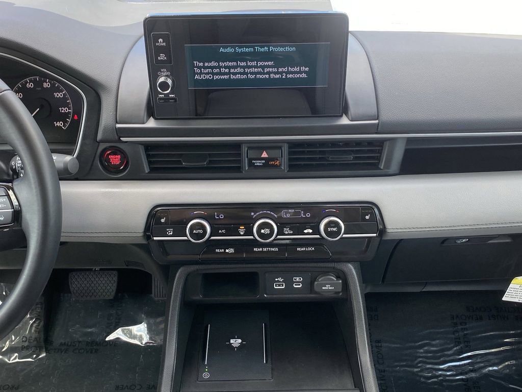 Used 2025 Honda Pilot EX-L image 29