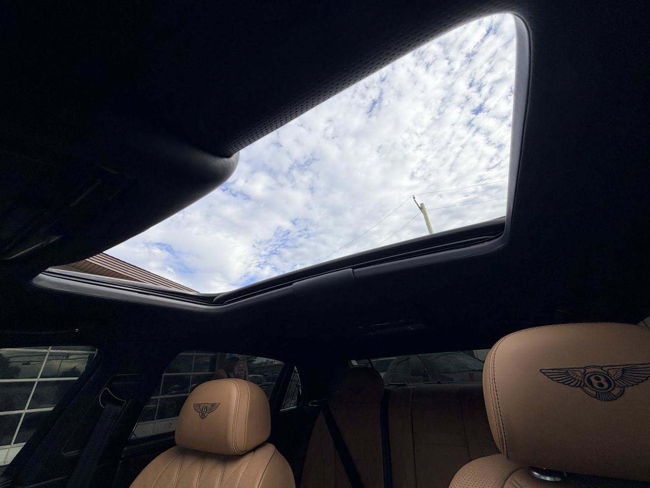 Used 2016 Bentley Flying Spur V8 AWD/4WD image 25