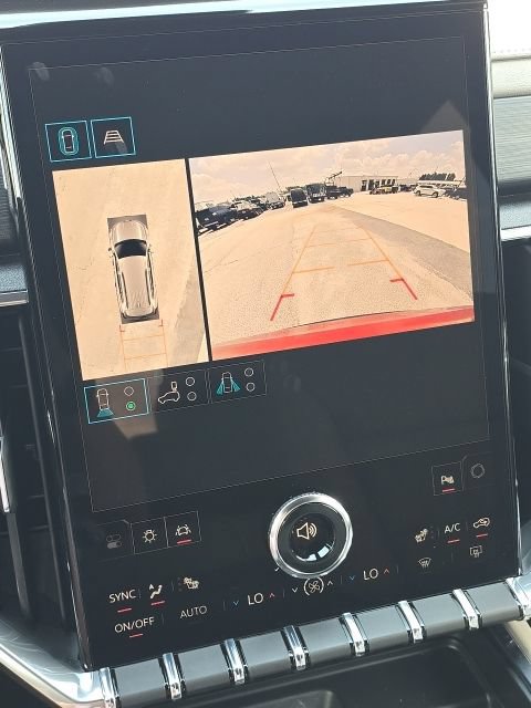 Used 2024 GMC Acadia Elevation FWD image 34