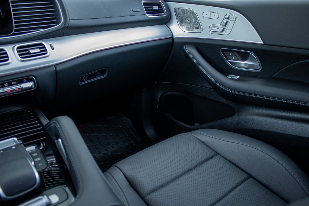 Used 2024 Mercedes-Benz GLS 450 4MATIC image 20