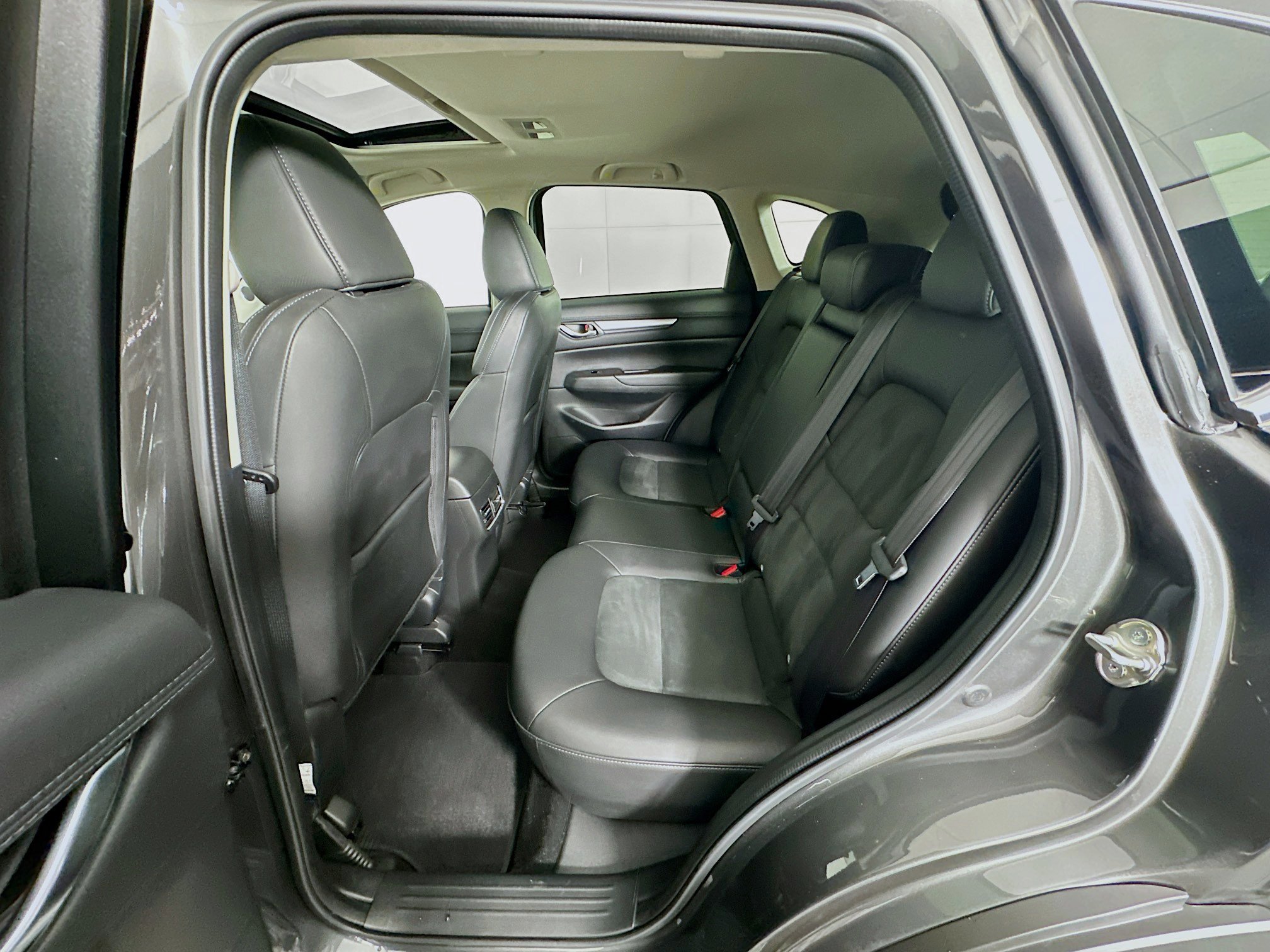 Used 2019 MAZDA CX-5 Touring image 28