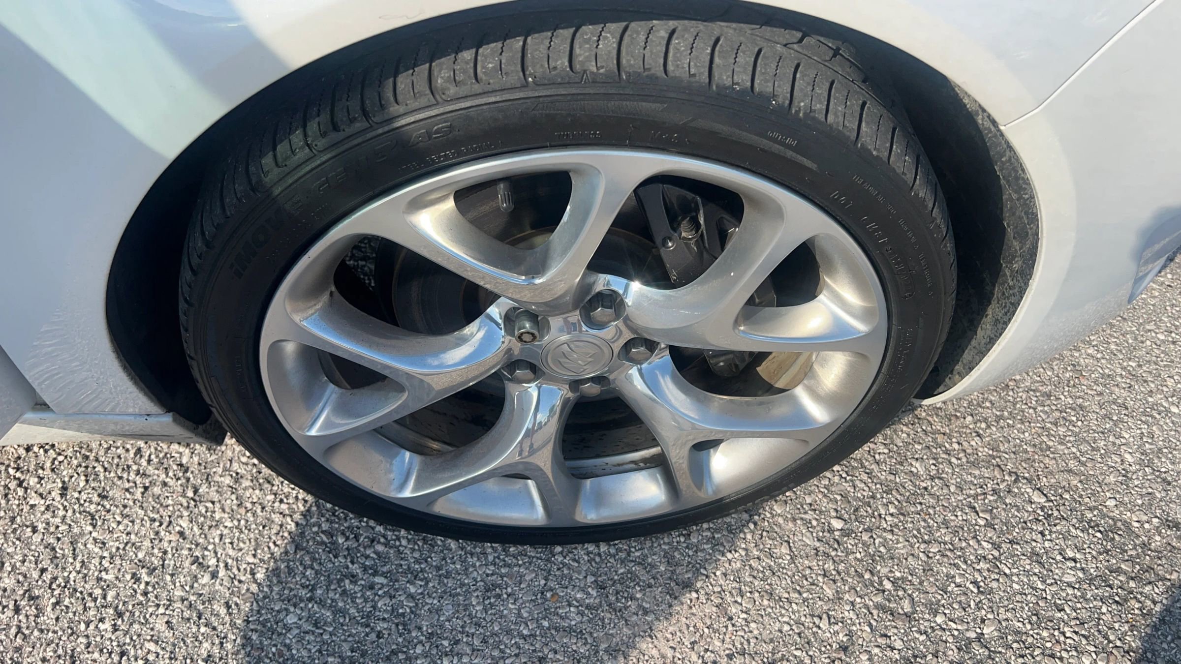 Used 2017 Buick Regal GS w/ Driver Confidence Package #2 FWD image 29