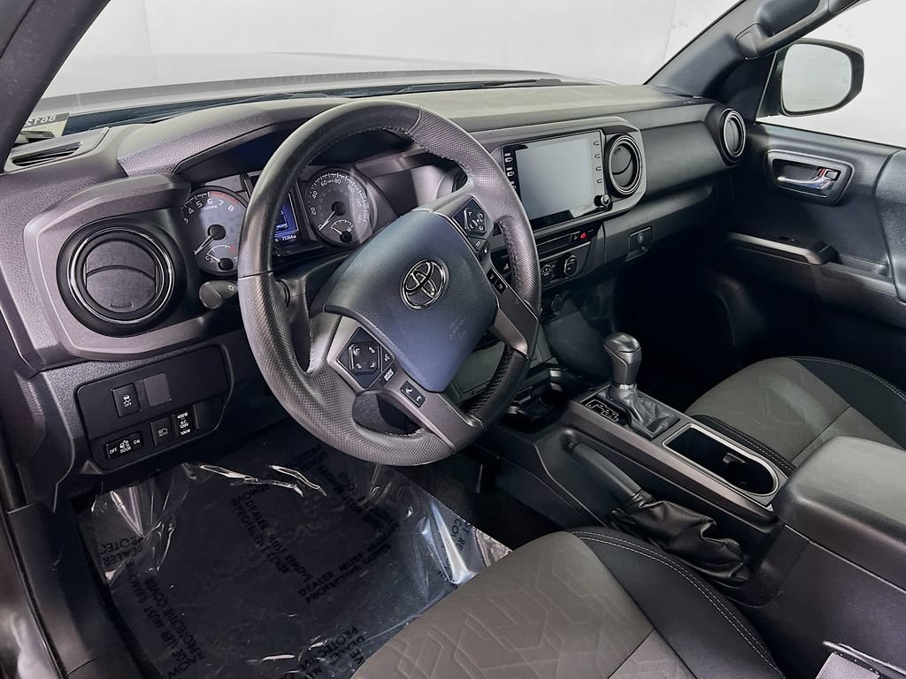 Certified 2020 Toyota Tacoma TRD Off-Road w/ Technology Package AWD/4WD image 9