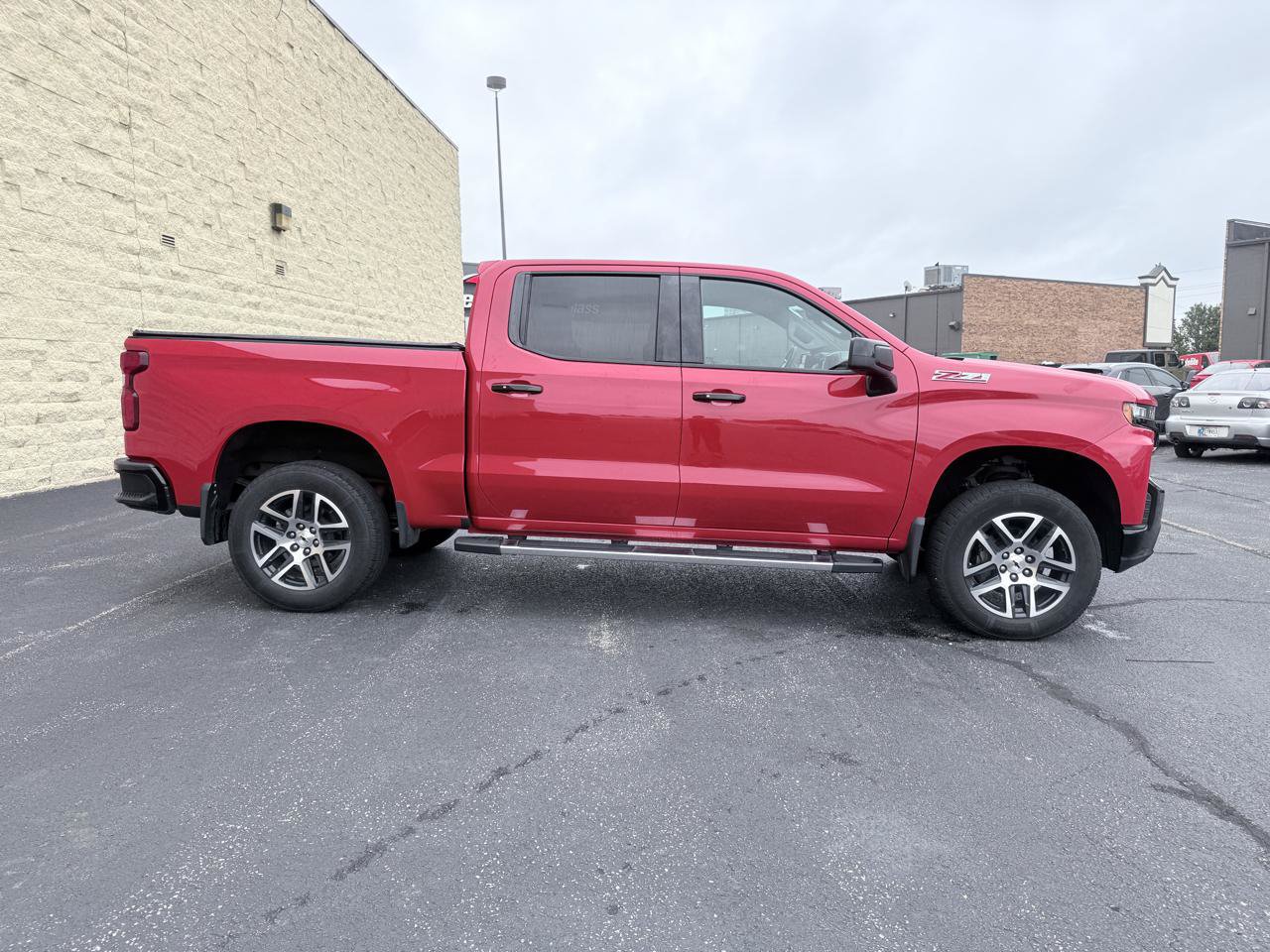 Used 2019 Chevrolet Silverado 1500 LT Trail Boss AWD/4WD image 6