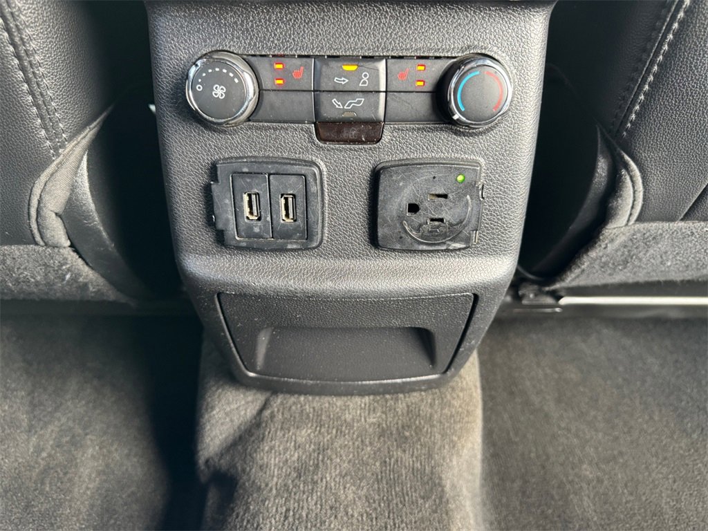 Used 2018 Ford Explorer Limited image 30