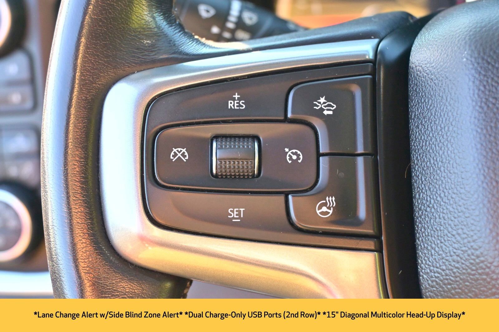 Used 2022 Chevrolet Silverado 2500 LTZ w/ LTZ Premium Package image 36