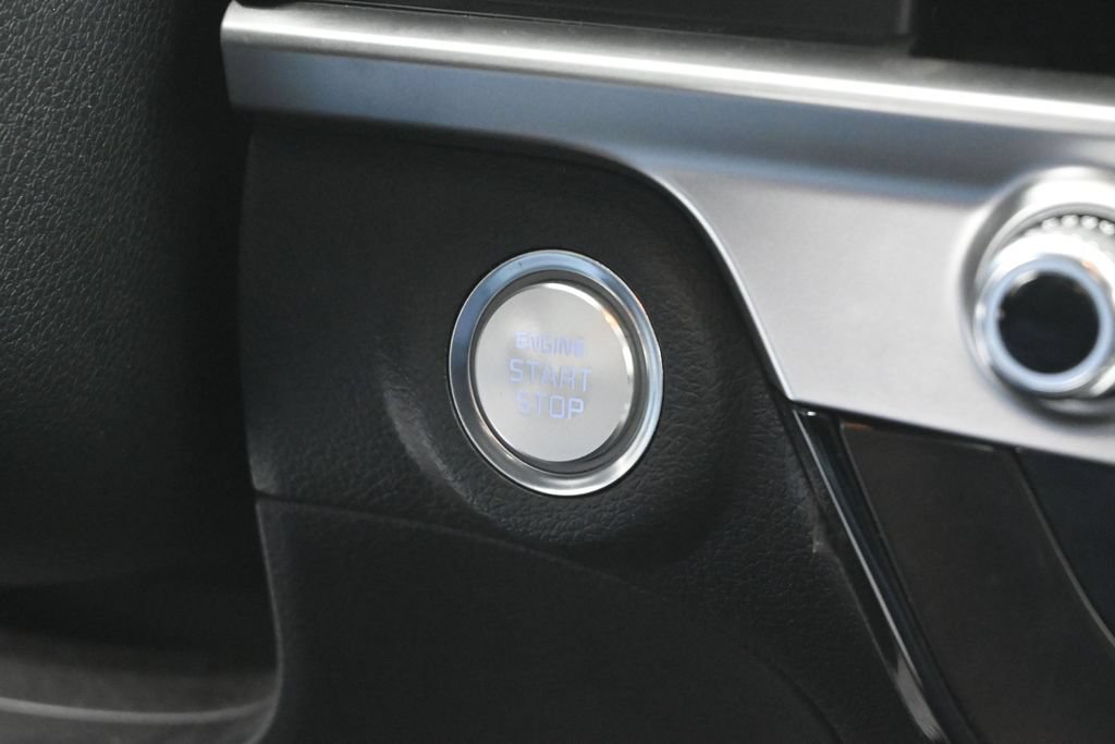 Used 2024 Kia Telluride S FWD image 13
