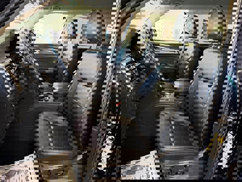 Used 2021 Volkswagen Atlas SE image 19