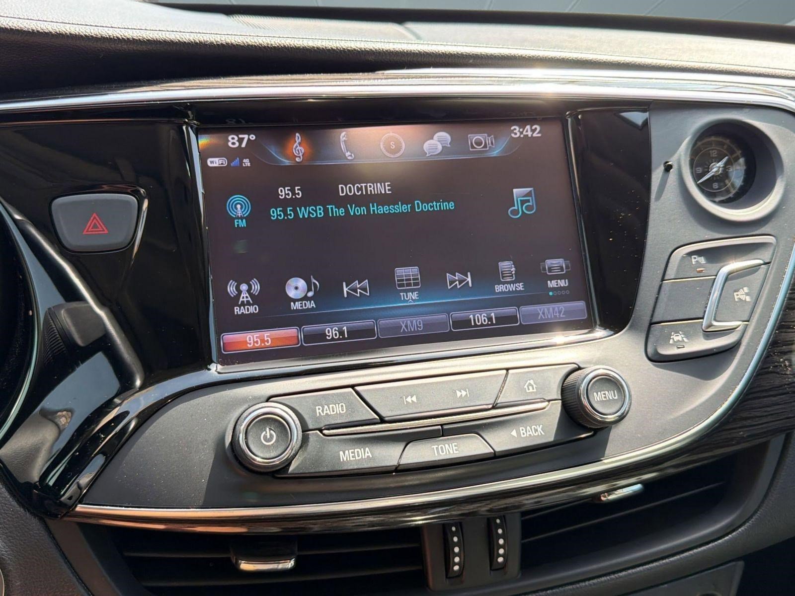 Used 2017 Buick Envision Premium w/ Driver Confidence Package image 22