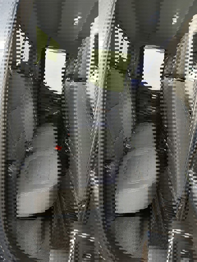 Used 2019 Chevrolet Silverado 1500 RST w/ All-Star Edition image 32