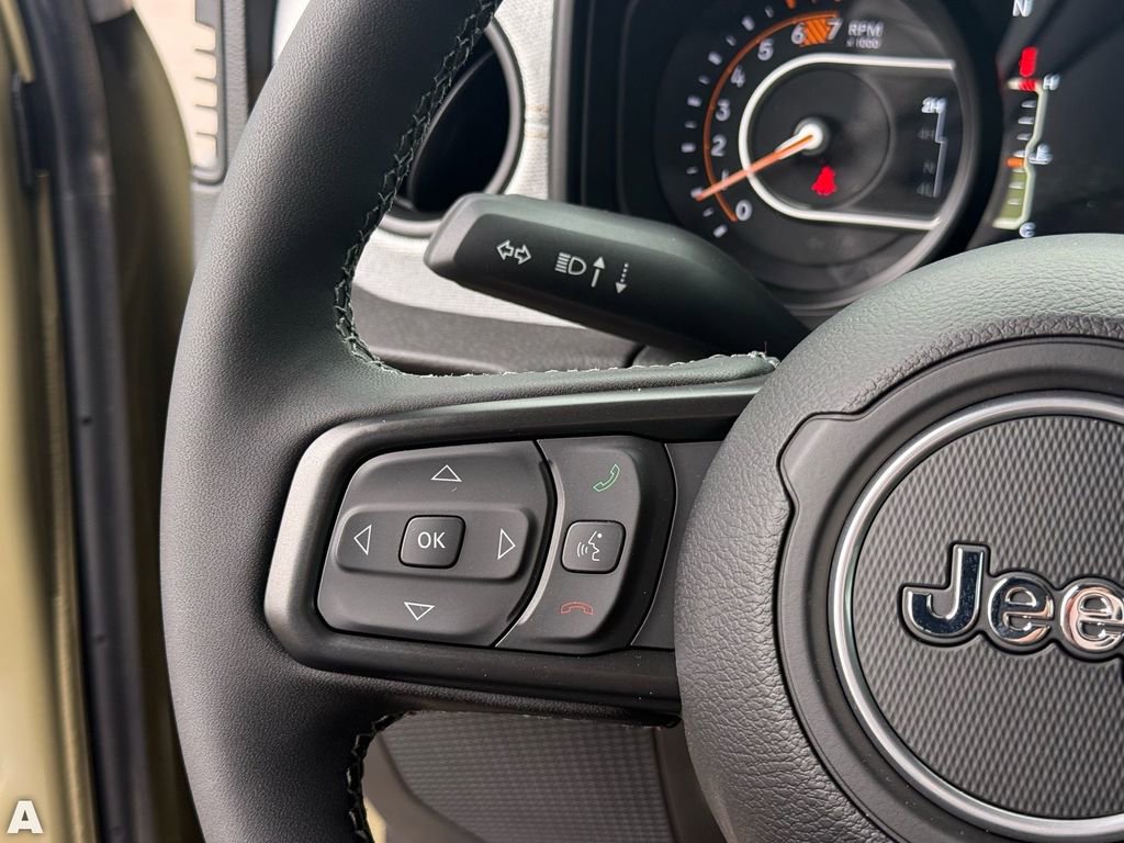 Used 2025 Jeep Wrangler Sport S image 16