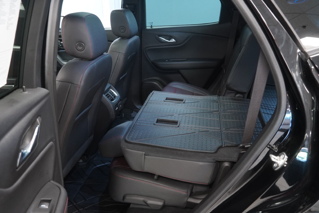 Used 2023 Chevrolet Blazer RS w/ LPO, Floor Liner Package FWD image 19