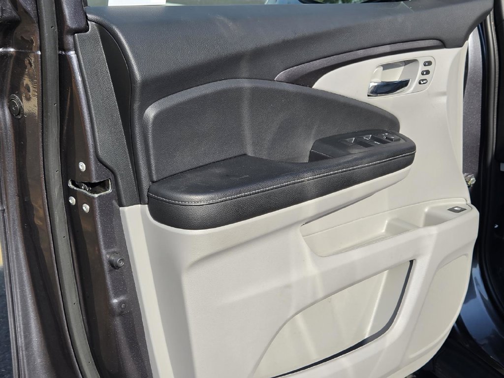 Used 2023 Honda Ridgeline RTL image 10