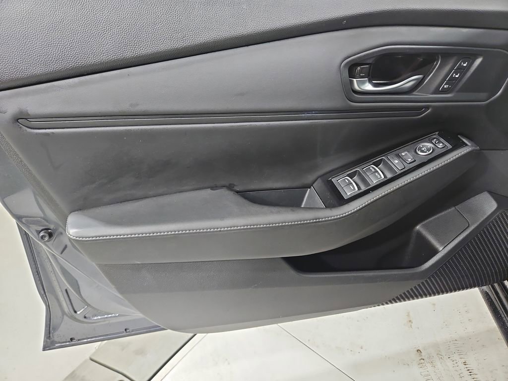 Used 2023 Honda Accord Touring image 10