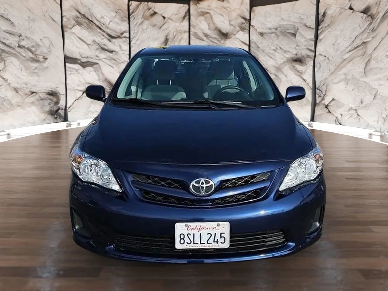 Used 2012 Toyota Corolla LE image 2