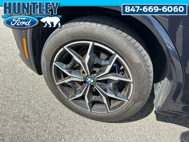 Used 2022 BMW X4 xDrive30i AWD/4WD image 8