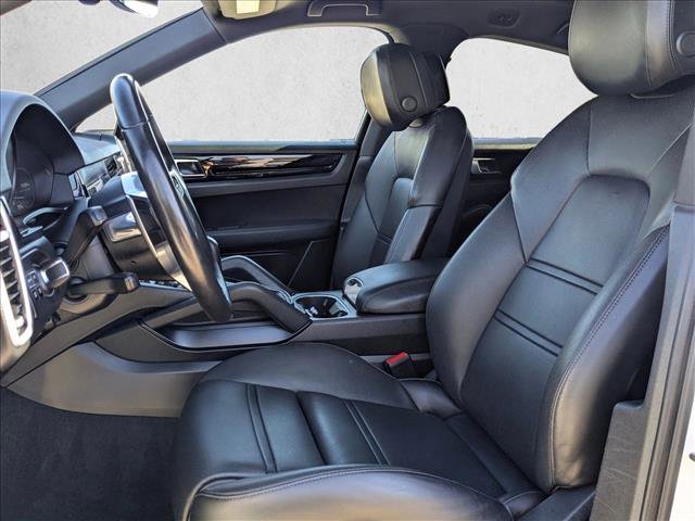 Used 2021 Porsche Cayenne Coupe image 12