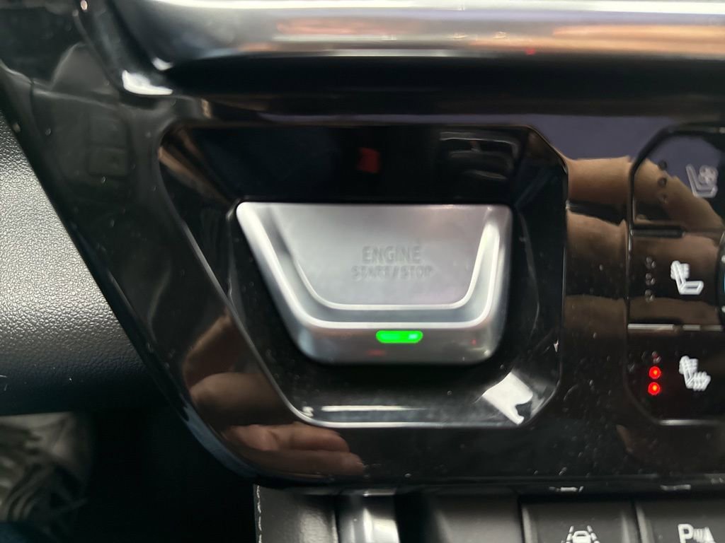 Used 2022 GMC Sierra 1500 Denali w/ Denali Reserve Package image 3