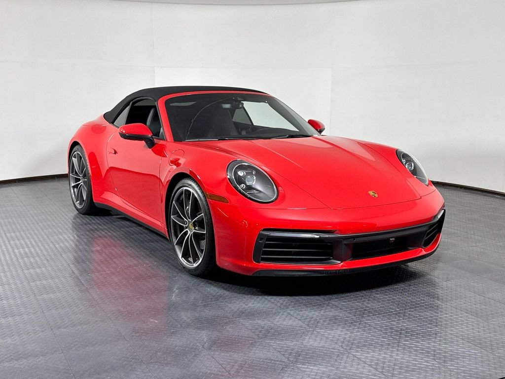 Certified 2024 Porsche 911 Carrera RWD image 9