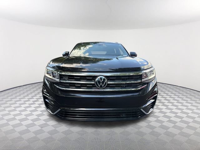 Used 2021 Volkswagen Atlas Cross Sport SE w/ Panoramic Sunroof Package FWD image 2