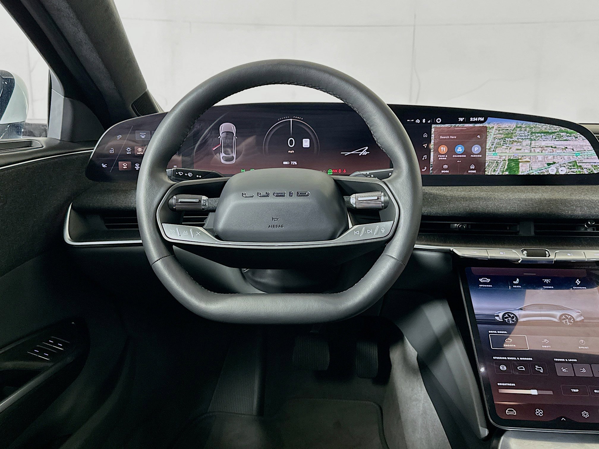 Used 2024 Lucid Air Pure RWD image 18