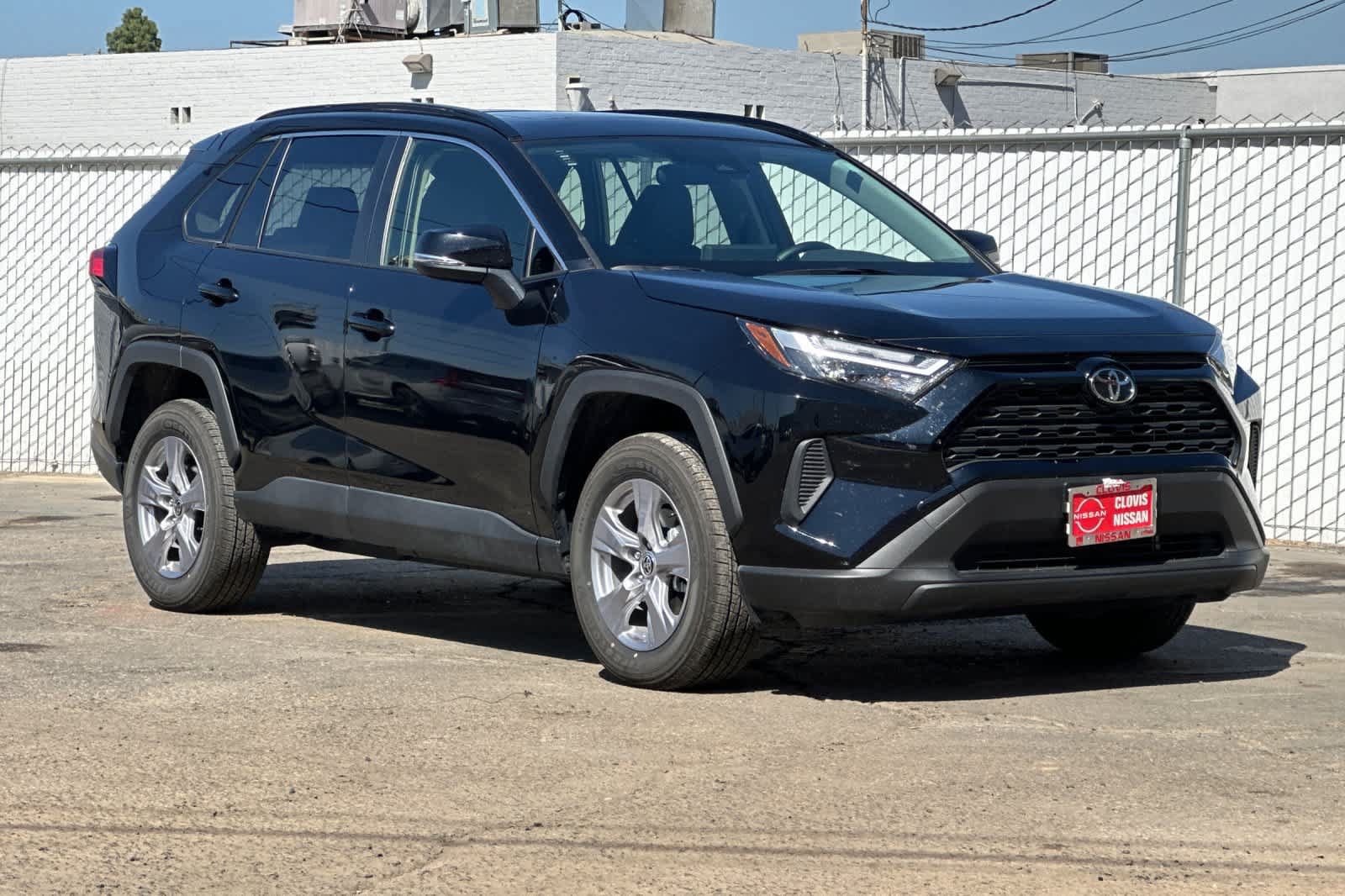Used 2025 Toyota RAV4 XLE w/ Convenience Package AWD/4WD image 10