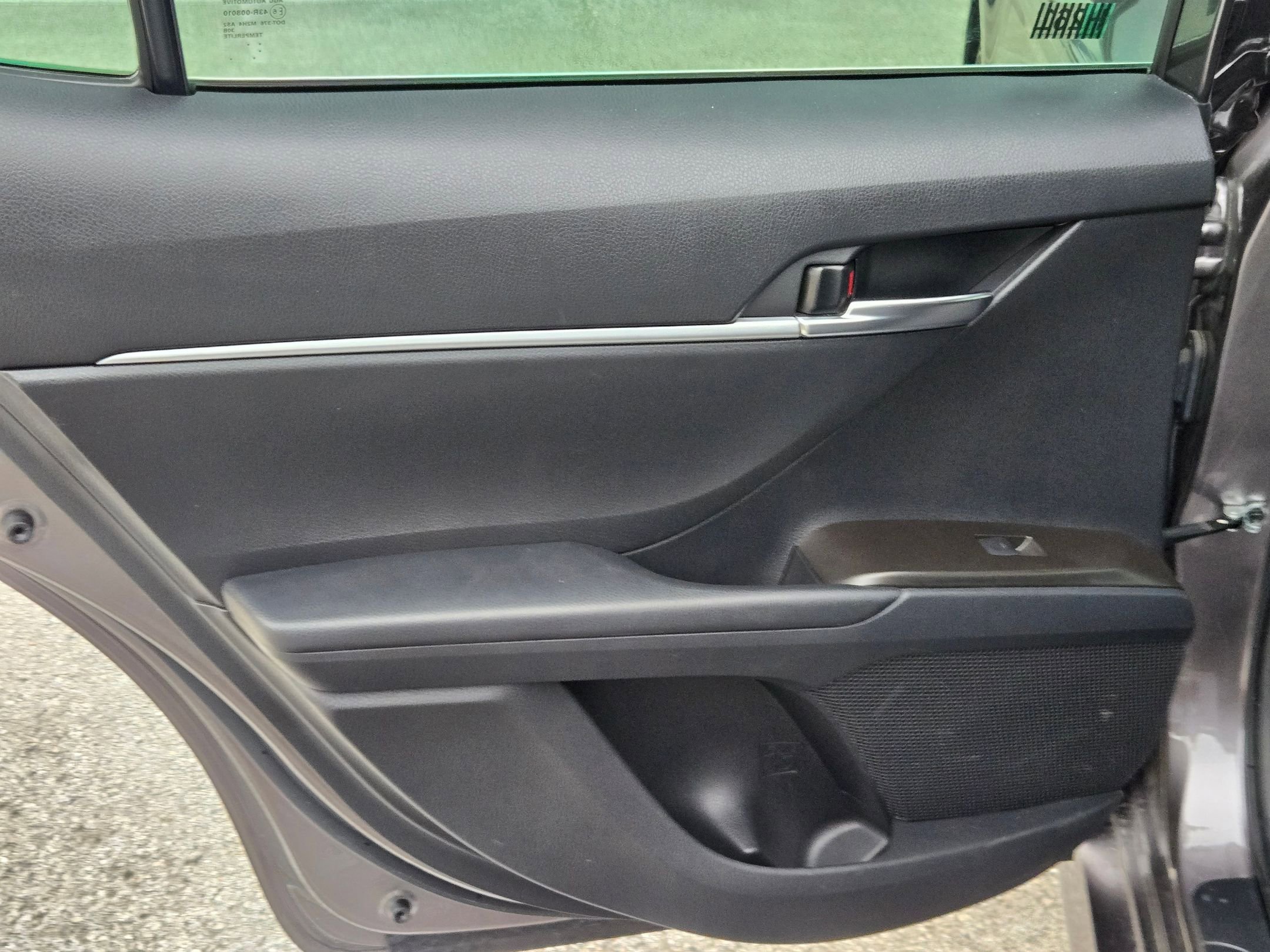 Used 2023 Toyota Camry LE FWD image 15