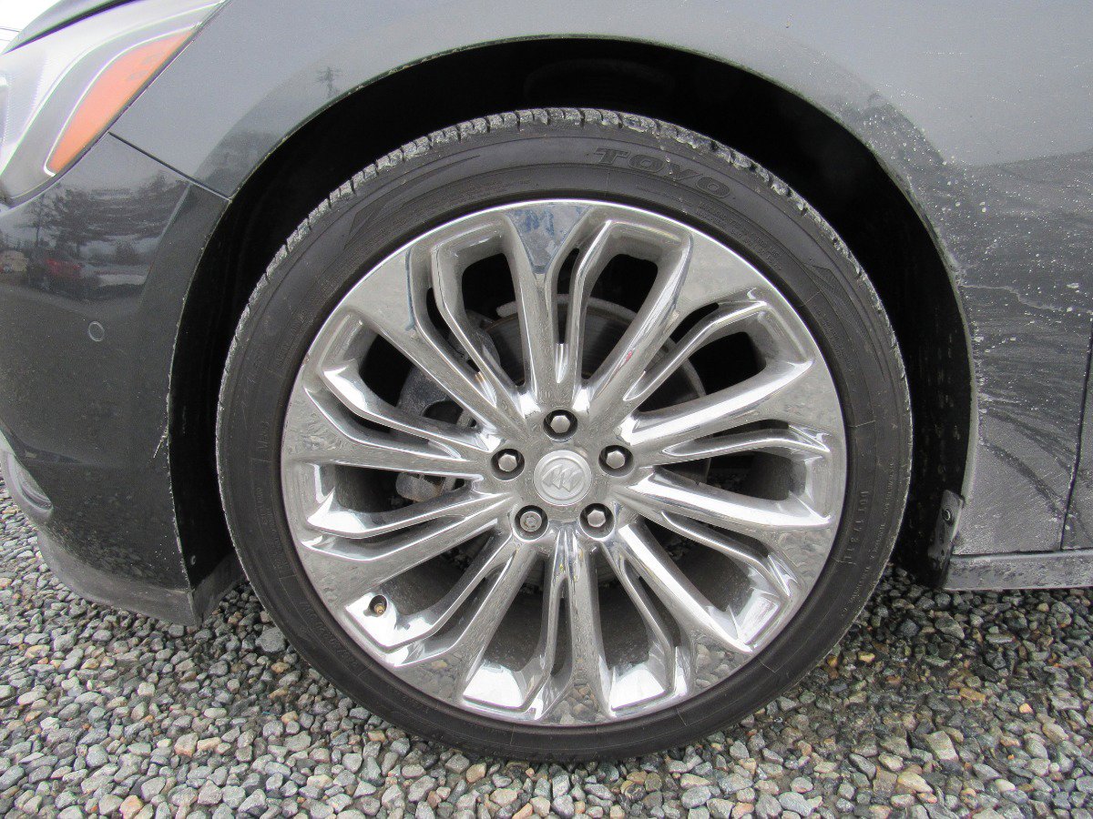 Used 2017 Buick LaCrosse Premium w/ Driver Confidence Package #2 image 11