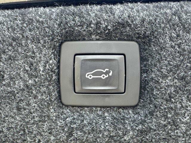 Used 2016 Cadillac CT6 Premium Luxury w/ Driver Assist Package AWD/4WD image 13
