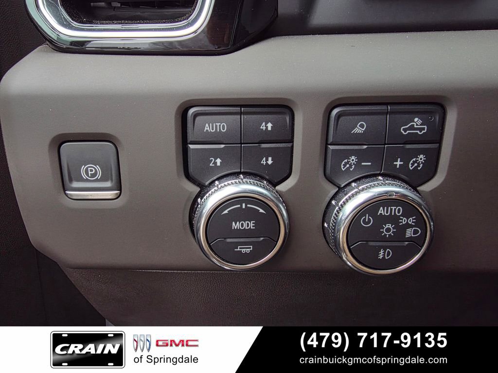 Used 2024 GMC Sierra 2500 Denali w/ Denali Reserve Package AWD/4WD image 11