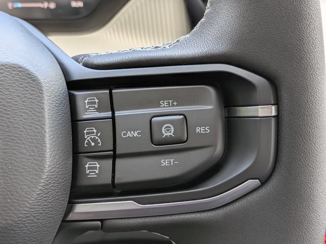 New 2026 Jeep Cherokee Limited AWD/4WD image 25