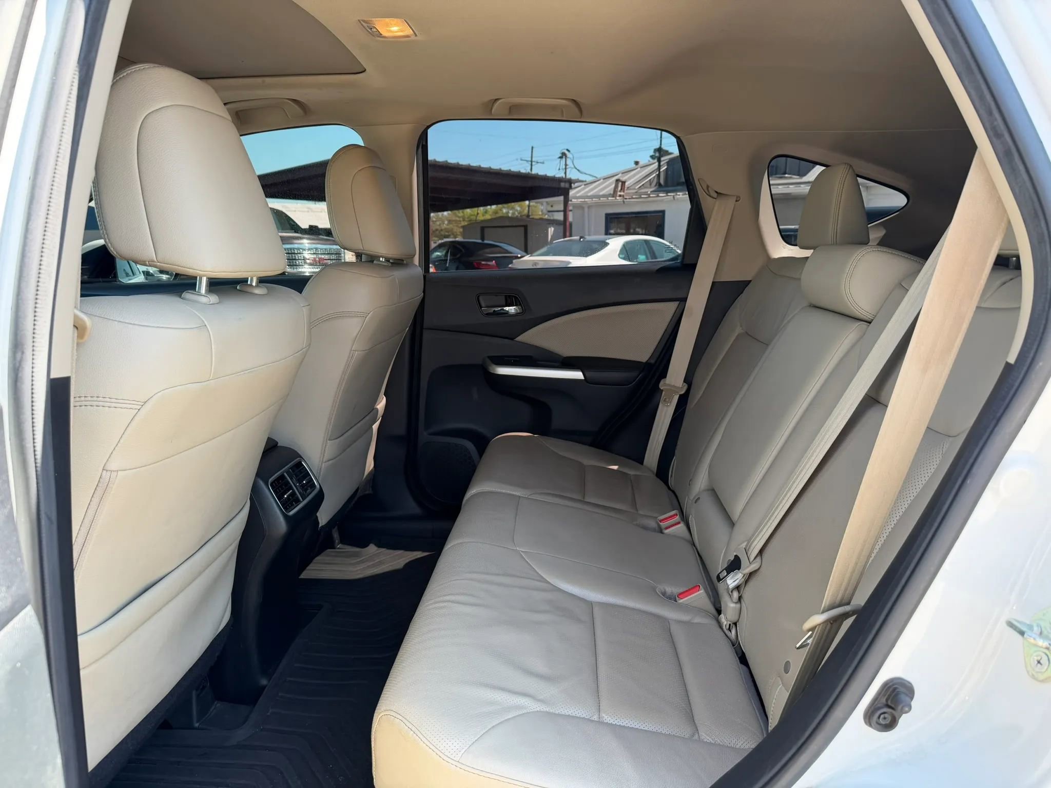 Used 2016 Honda CR-V Touring image 18