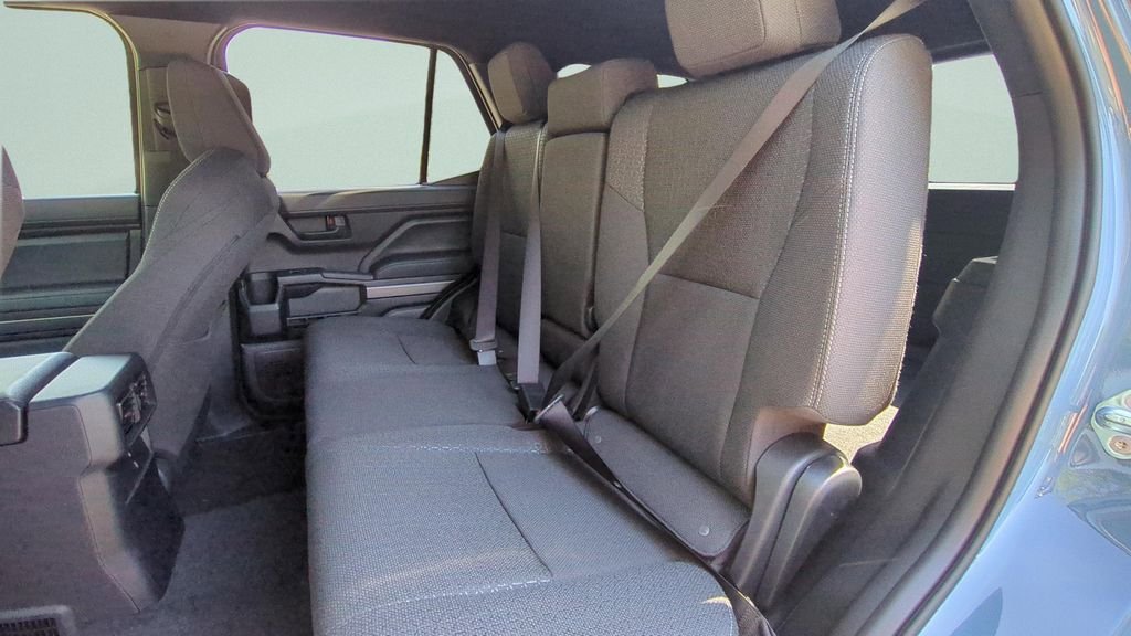 New 2026 Toyota 4Runner SR5 AWD/4WD image 10