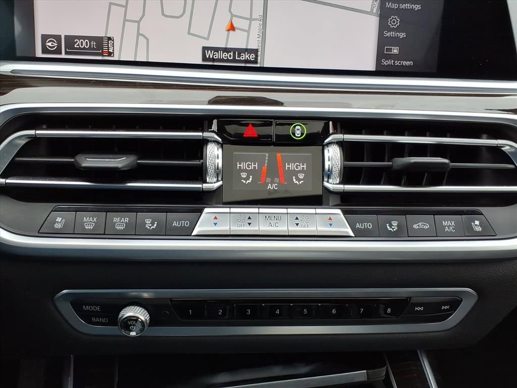 Used 2020 BMW X7 xDrive40i w/ Cold Weather Package AWD/4WD image 17