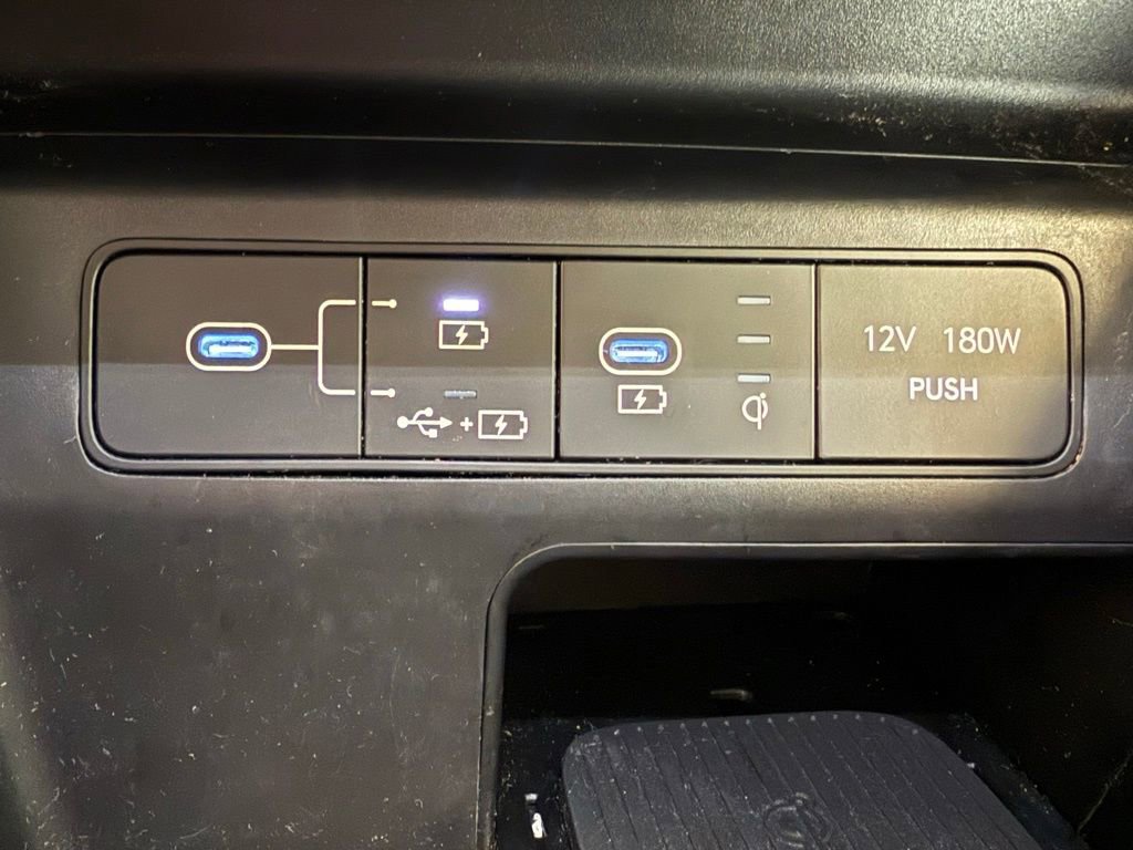 Used 2025 Hyundai Tucson SEL image 33